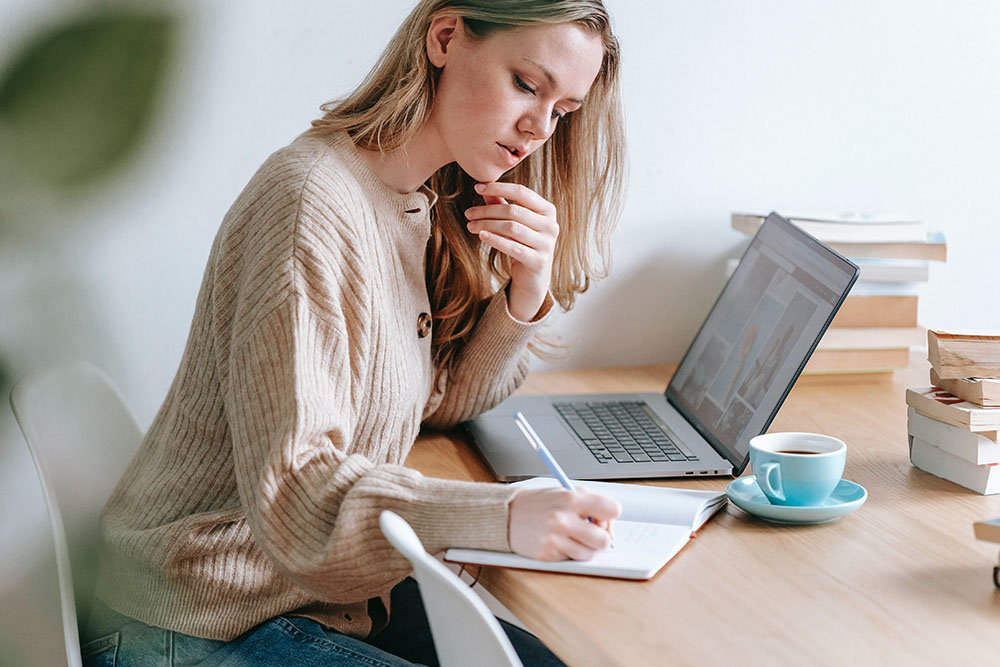 Converting handwritten notes to text